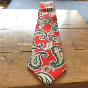 EUC Red and Silver Paisley Brooks Brothers Tie